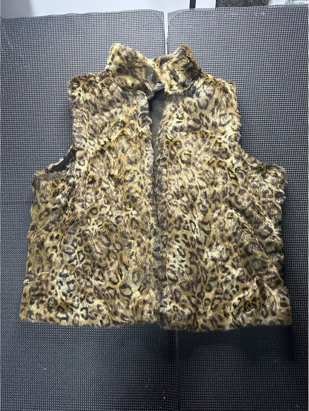 Parkhurst Vest Womens XL Brown Leopard Faux Fur Lined Collared Outdoor Winter